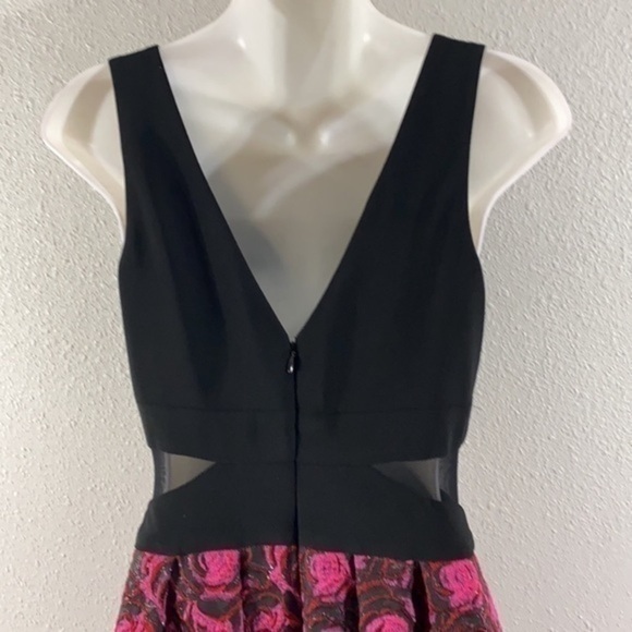 Xscape black floral jacquard cutout maxi gown - Picture 8 of 11